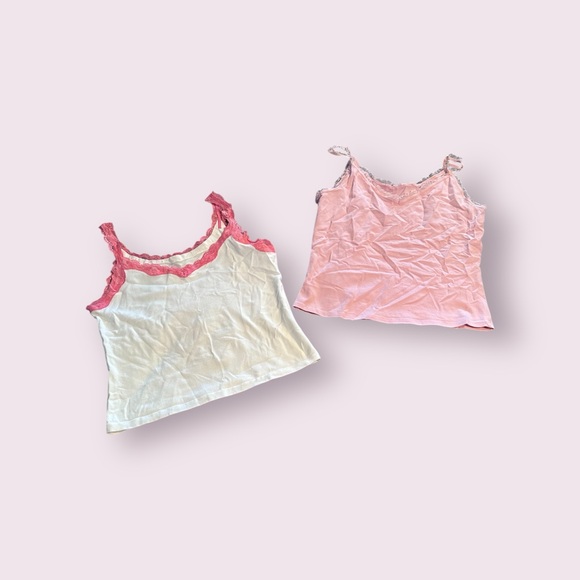 Tops - Set Of Two Women's Unbranded White And Pink Lace Trim Camisoles